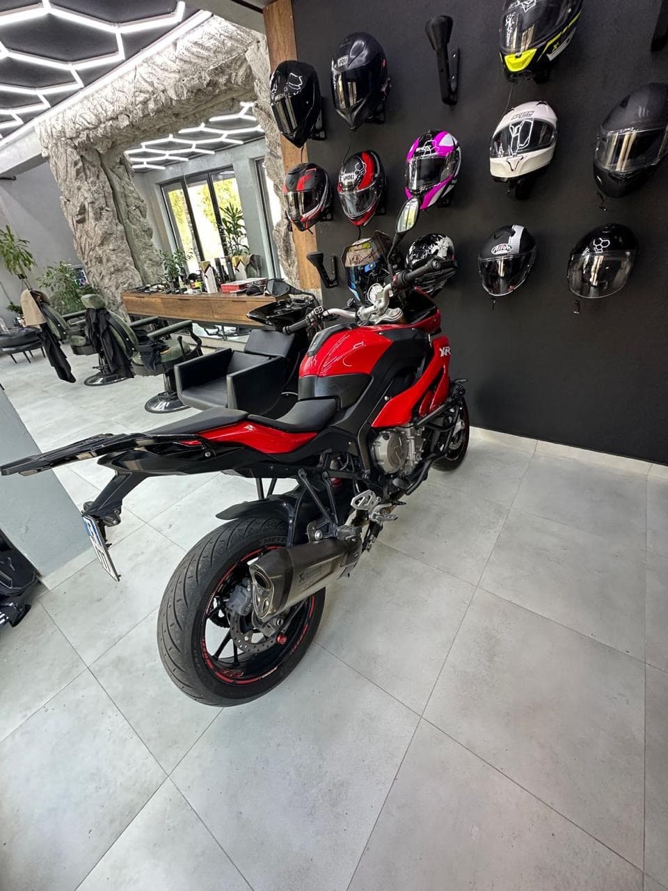 BMW S1000XR