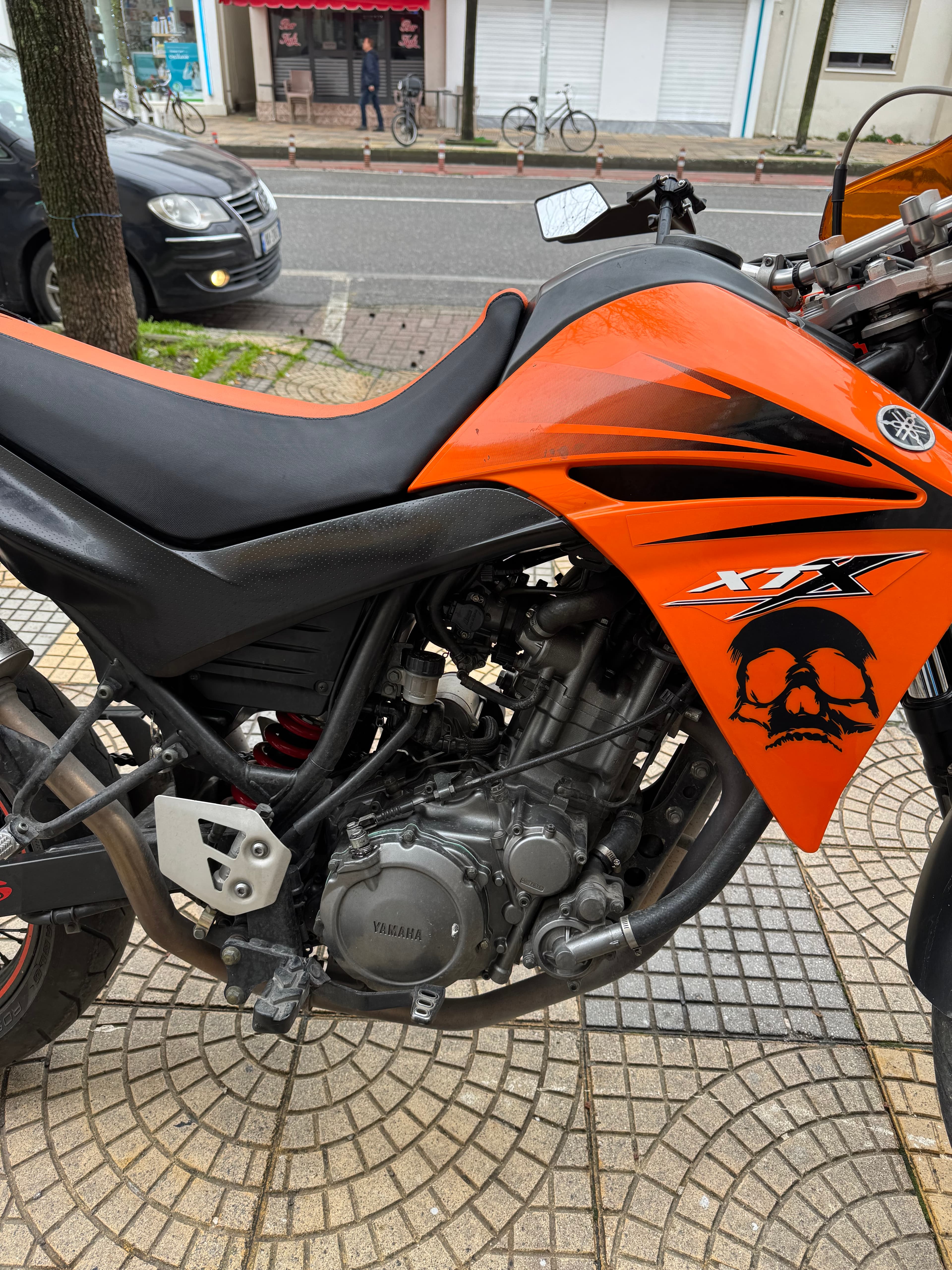 Yamaha XT660X