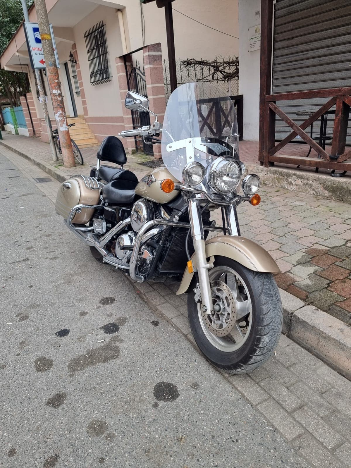 Kawasaki Vulcan Nomad