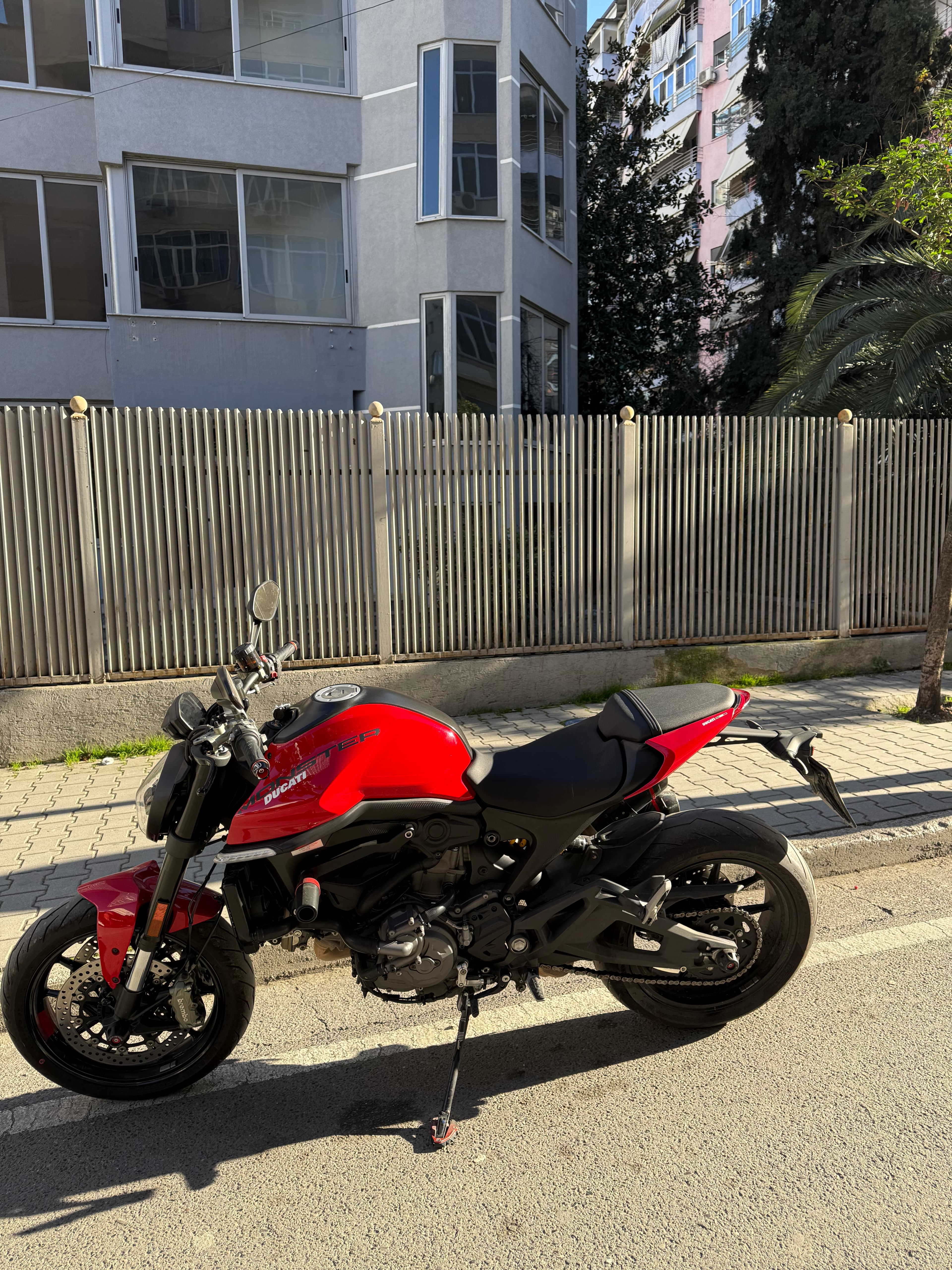 Ducati Monster 2024